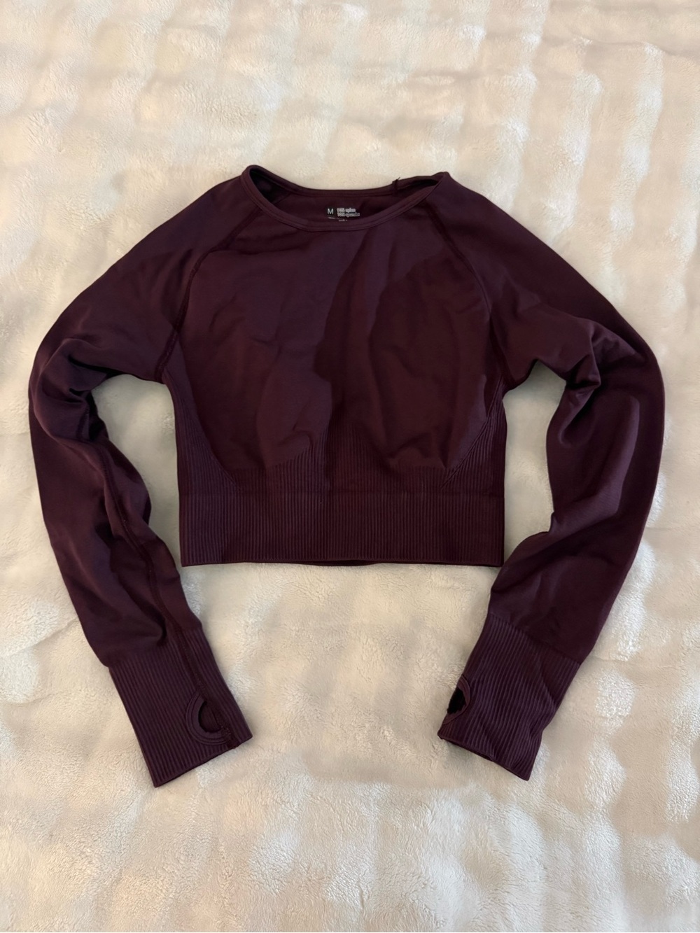 Seamless Long-Sleeve Crop Top - Deep Plum